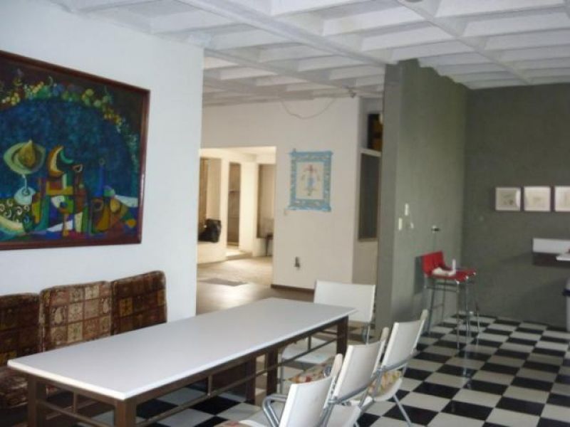{"esp":"Cocina","ing":"Kitchen"}