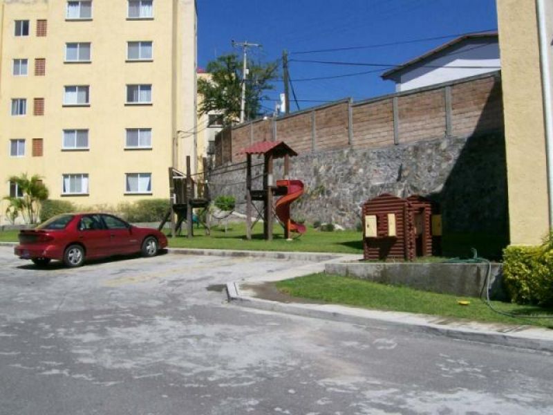 {"esp":"Edificio 1","ing":"Building 1"}